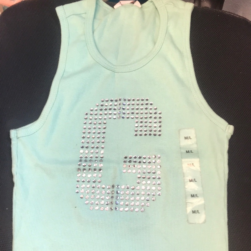 Guess tank